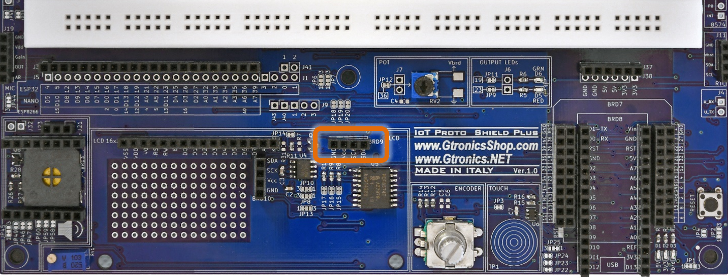 BRD9 OLED DISPLAY 128x64 header of the IoT Proto Shield Plus 